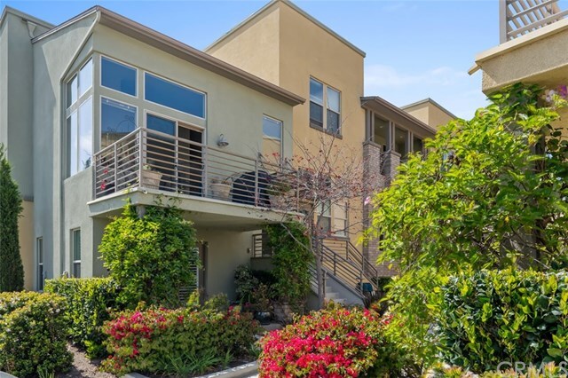 Foto principal - 5325 Pacific Terrace