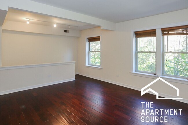 Foto del edificio - 3808 N Sheffield Ave