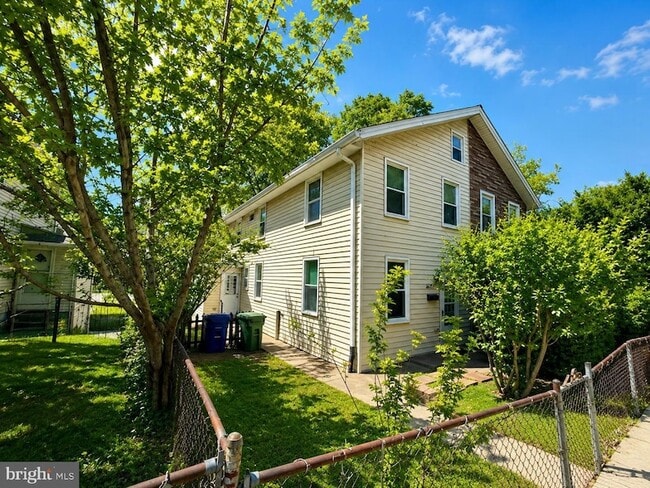 Photo - 3632 Ash Street Unit Townhome