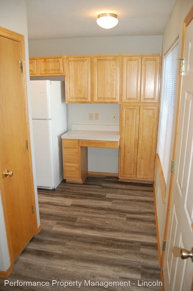 Foto del edificio - 3 br, 2.5 bath House - 2415 Dodge St