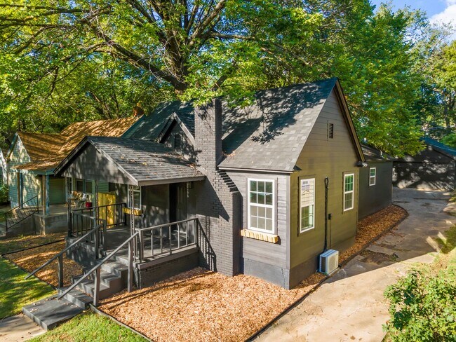 Foto del edificio - Stunning 2 Bedroom 2 Bath in the heart of Tulsa!