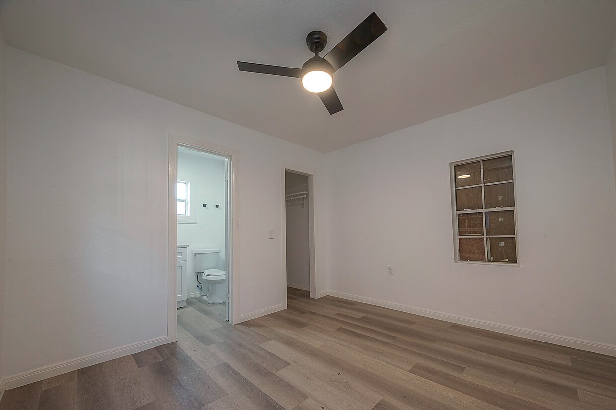 Foto del edificio - 3320 Hays St