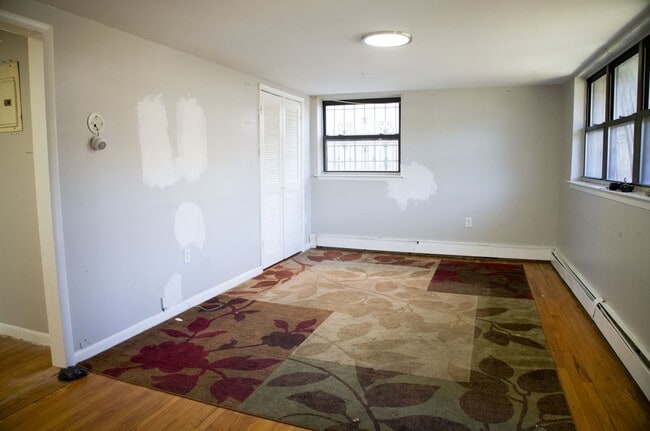 Foto del edificio - 4015 Baychester Ave