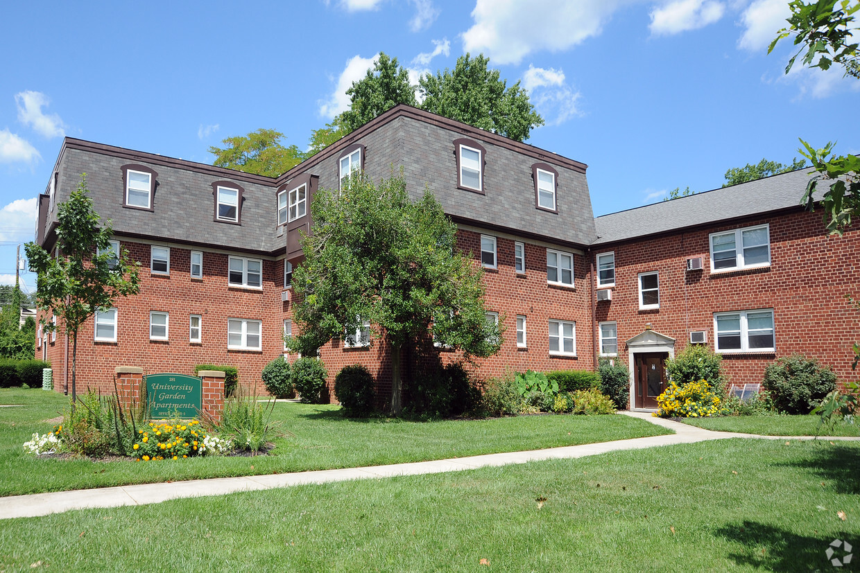 Foto del edificio - University Garden Apartments