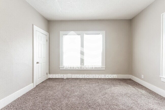 Building Photo - 3236 N Capitol Ave