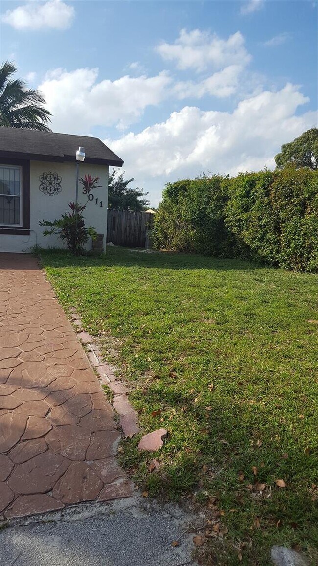 3011 NW 203rd Ln, Miami Gardens, FL 33056 House for Rent in Miami