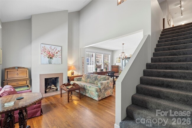 Building Photo - 1610 Park Rd