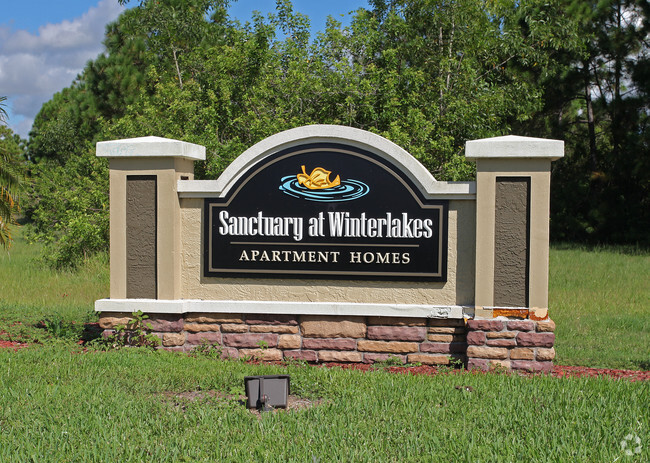 Foto del edificio - Sanctuary at Winter Lakes