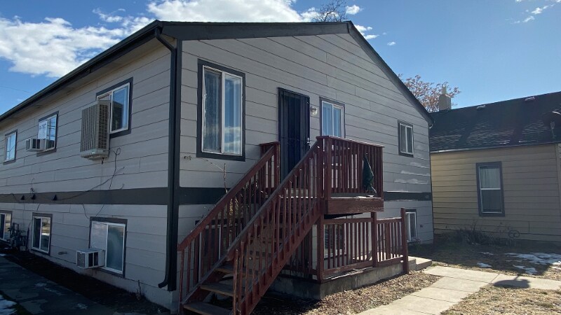 Primary Photo - 4692 York St