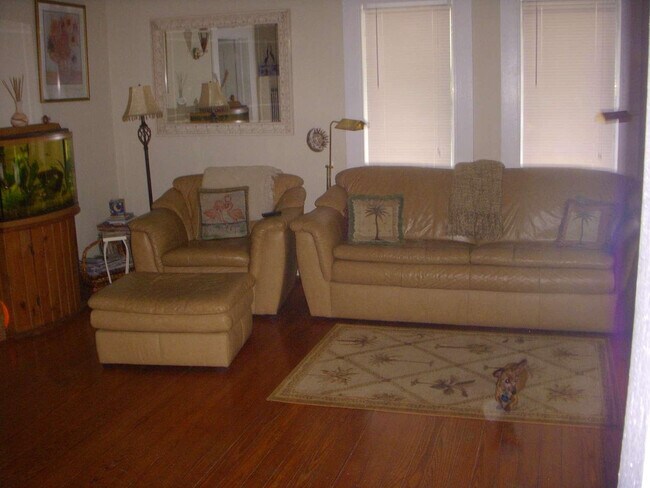 Foto del edificio - 1700 N Ocean Breeze