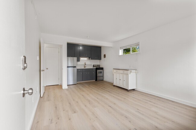 Foto del edificio - Rucker Court Apartments