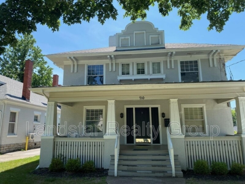Foto principal - 720 E High St