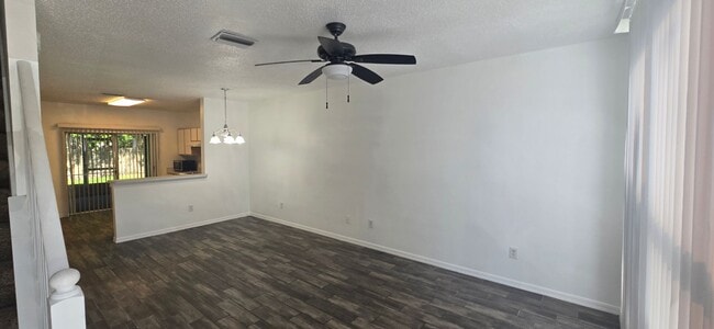 Foto del edificio - 6559 Osprey Lake Cir