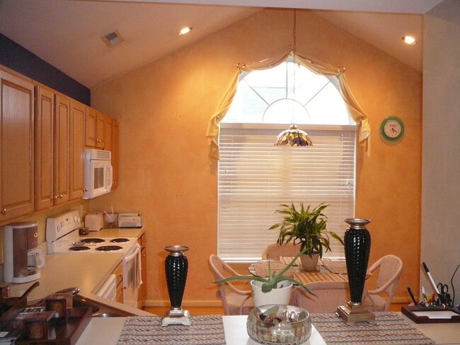 Building Photo - 6511 Bellcross Trl