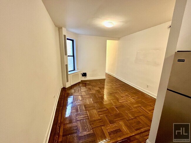 Foto del edificio - EAST 88 STREET