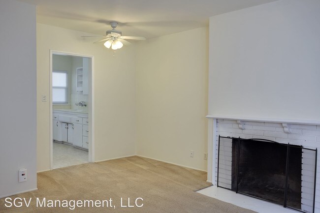 Foto del edificio - 941 W Huntington Dr