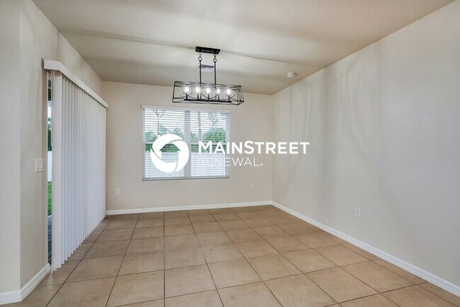 Foto del edificio - 3 Bedroom Pet-Friendly Home in CAPE CORAL, FL with Main Street Renewal