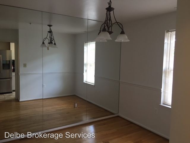 Foto del edificio - 737 3rd St SW
