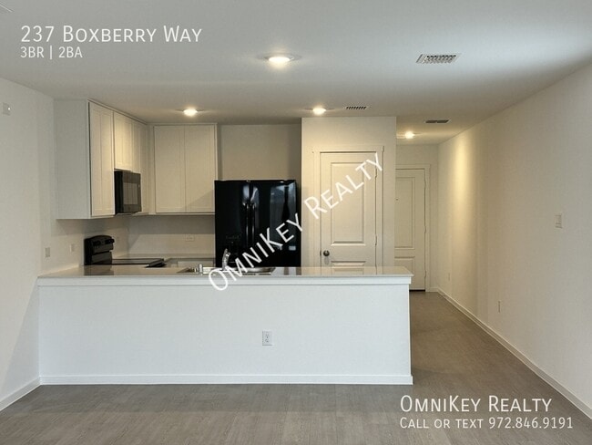 Foto del edificio - 237 Boxberry Wy