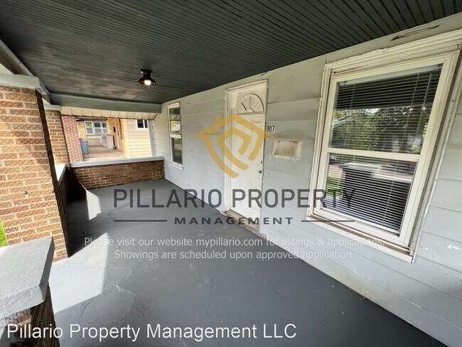 Building Photo - 2 br, 1 bath House - 907 N Gladstone Ave