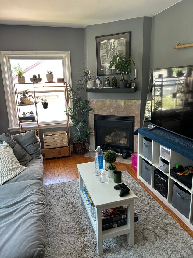 Foto principal - 3230 S Illinois Ave