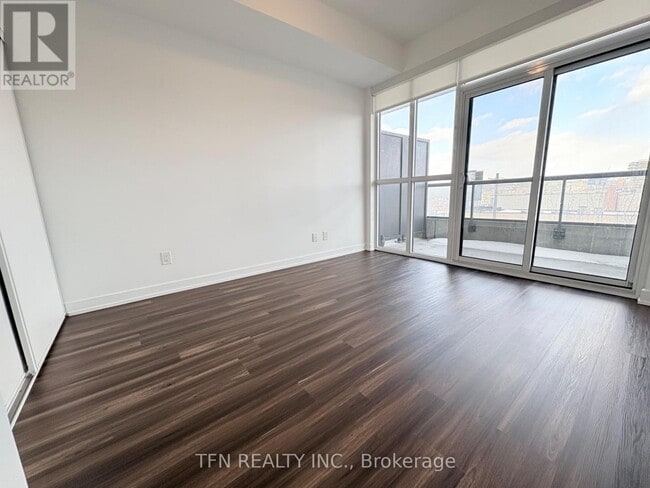 Building Photo - 1603 Eglinton Ave W