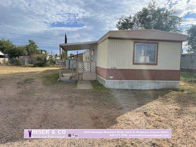 Foto del edificio - 2354 E Snavely Ave