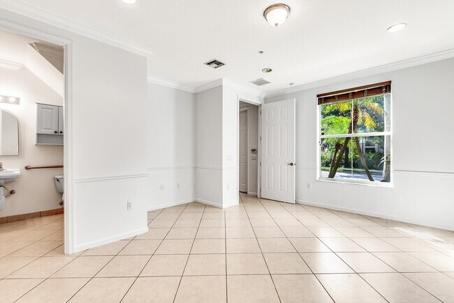 Foto del edificio - 1359 Vía De Pepi