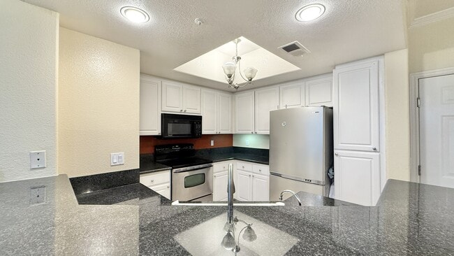 Building Photo - 4155 Executive Dr