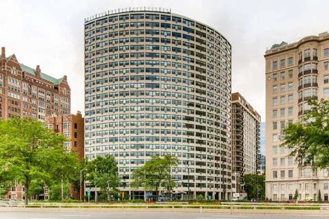 Building Photo - 1150 N Lake Shore Dr