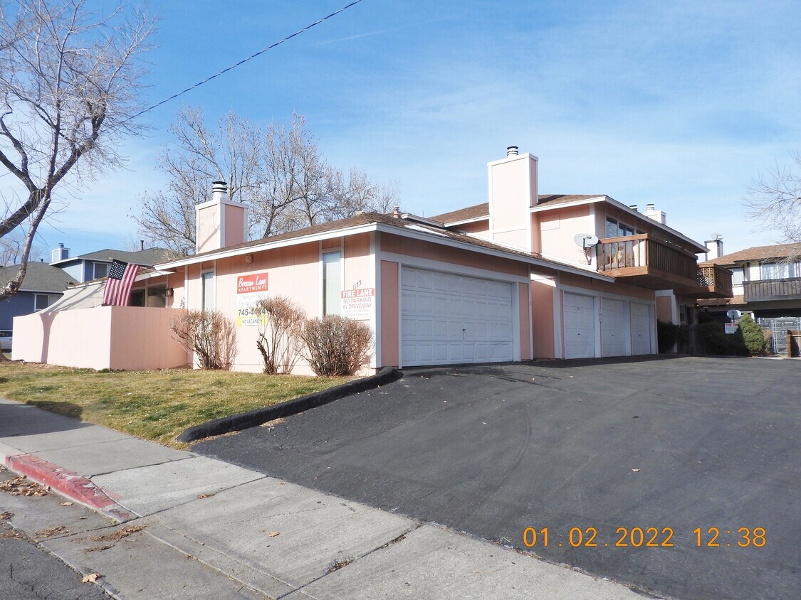 Building - 1175 Berrum Ln
