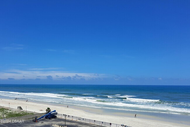 Foto del edificio - 2043 S Atlantic Ave