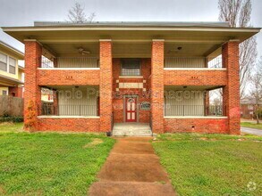 Building Photo - 201 NW 17th St