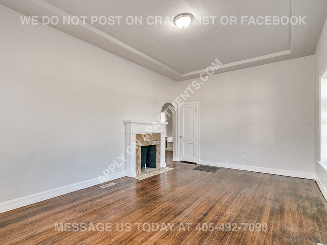 Building Photo - 1130 NW 39th St