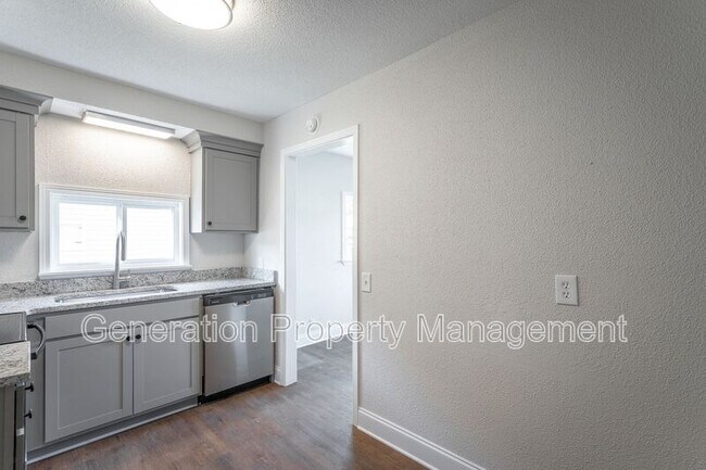 Foto del edificio - 1902 S Watkins St