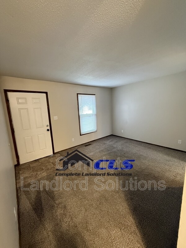 Foto del edificio - 4276 S Kian St