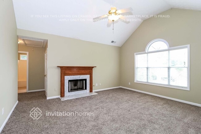 Building Photo - 3208 Evonshire Ln