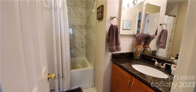 Foto del edificio - 18629 Vineyard Point Ln