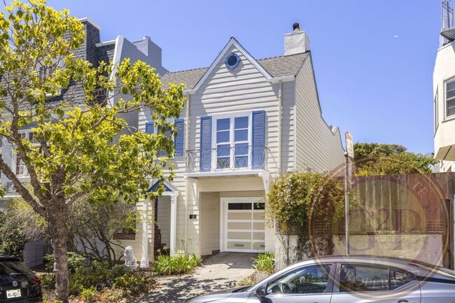 Lone Mountain - 3 BR, 2 BA House 2,185 Sq.... - Lone Mountain - 3 BR, 2 BA House 2,185 Sq....