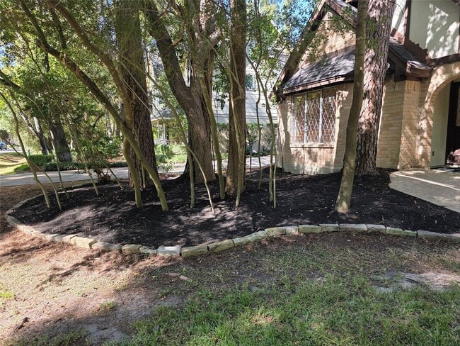 Building Photo - 18 Mayfair Grove Ct