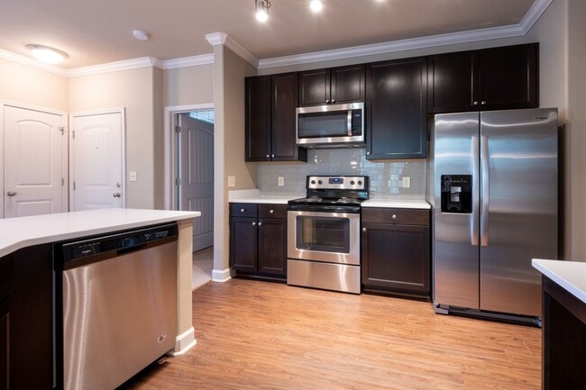 Building Photo - Artisan at Brightleaf