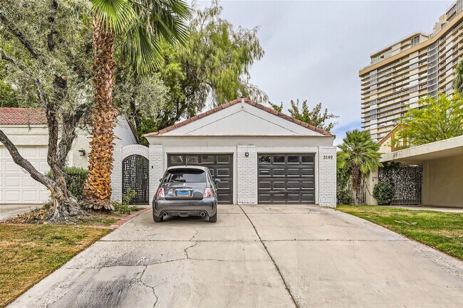 Foto del edificio - Golf Course Views from LVCC home