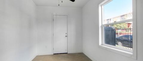 Building Photo - 161 S Burlington Ave