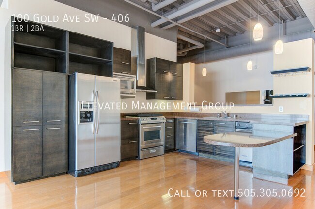 Foto del edificio - 100 Gold Ave SW