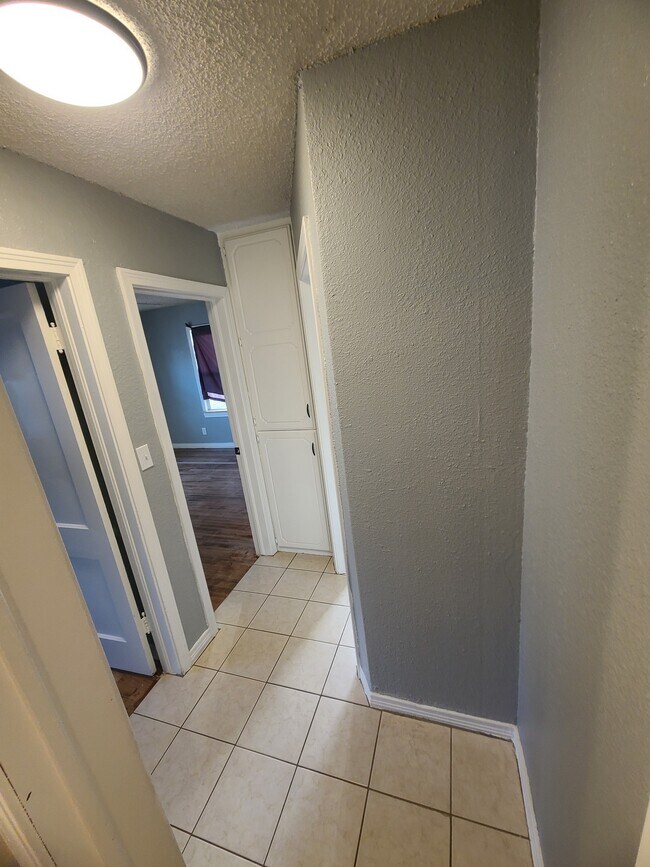 Foto del edificio - 3708 N College Ave