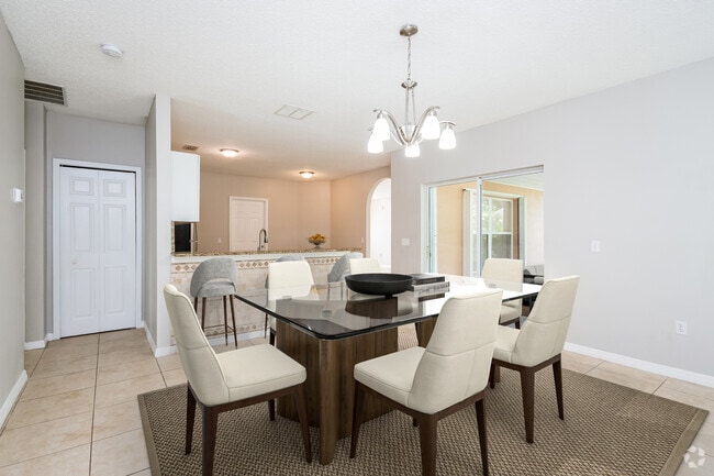 Building Photo - 623 Cotulla Dr