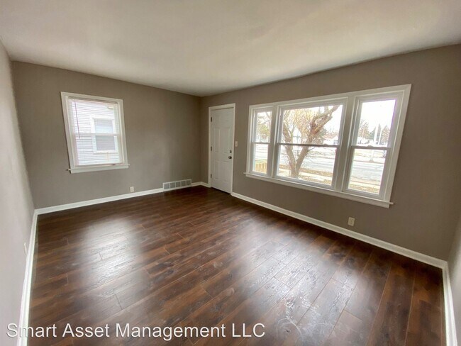 Foto del edificio - 3 br, 1 bath House - 4988 N 60th