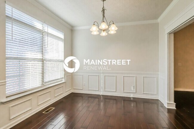 Building Photo - 3 Bedroom Pet-Friendly Home in FISHERVILLE...
