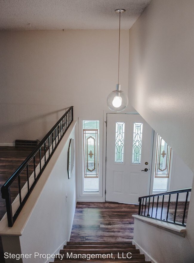 Foto del edificio - 3 br, 2.5 bath House - 1828 Axial Dr.