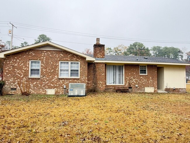 Foto del edificio - 1131 Compass Creek Dr